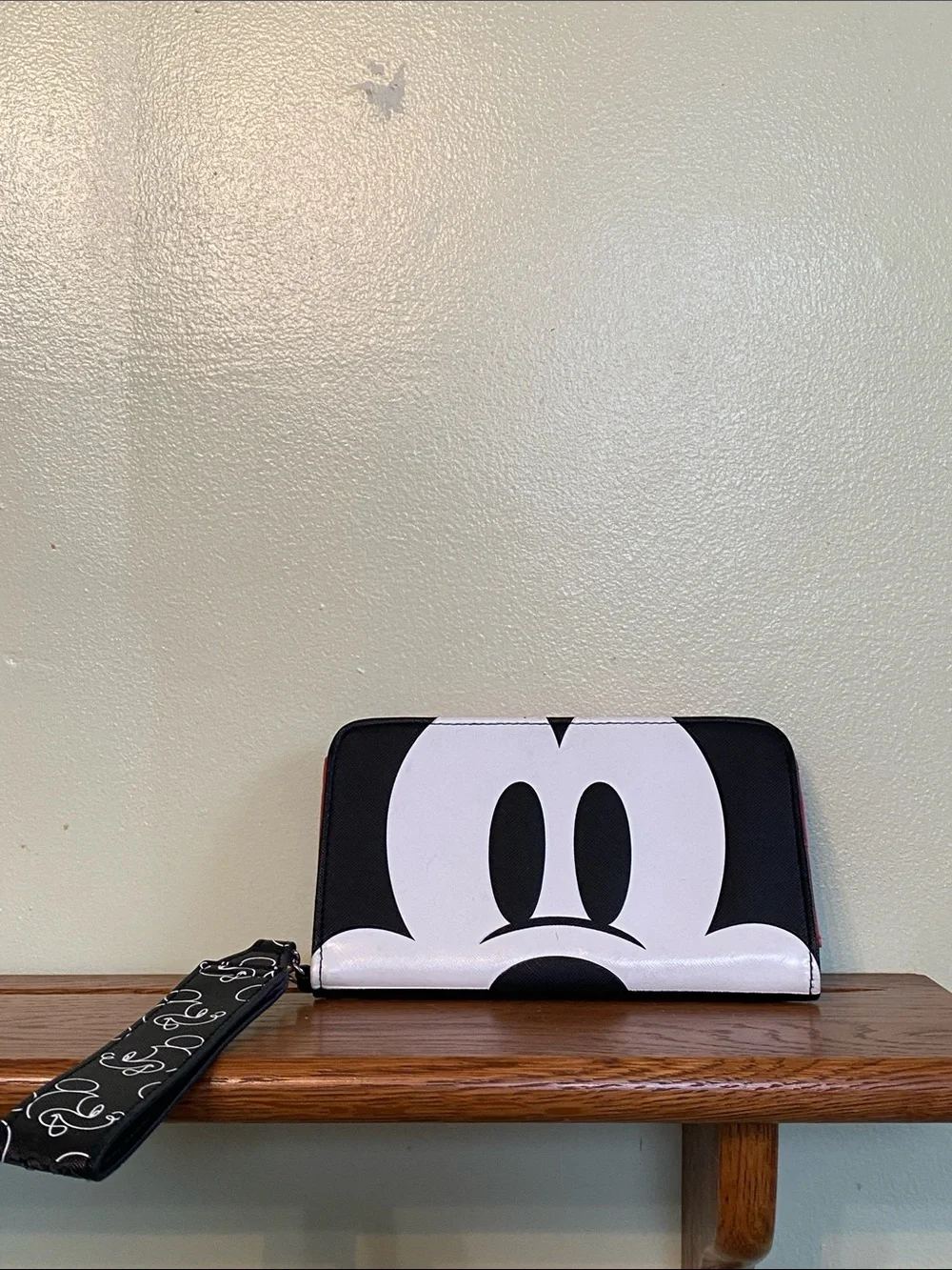Character Mickey Mouse Disney Phone  Wallet  Wristlet